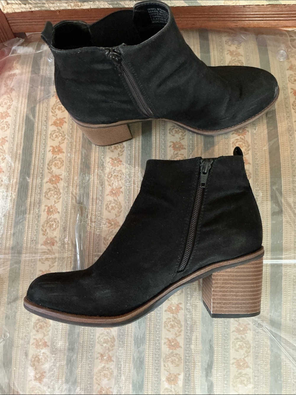 Kohl's Black Suede Ankle Booties